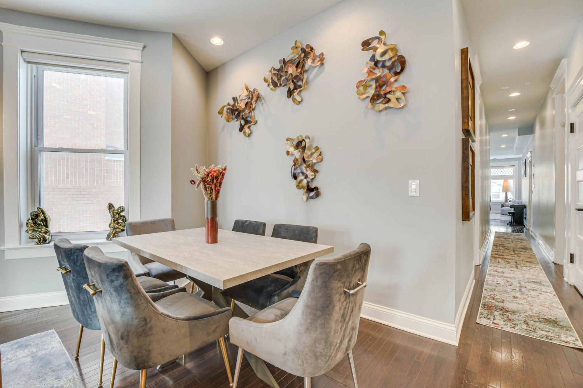 Spacious Condo With Deck About 3 Mi To Downtown Chicago! Екстер'єр фото